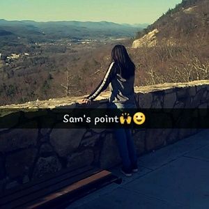 Meet your Posher, Brianna